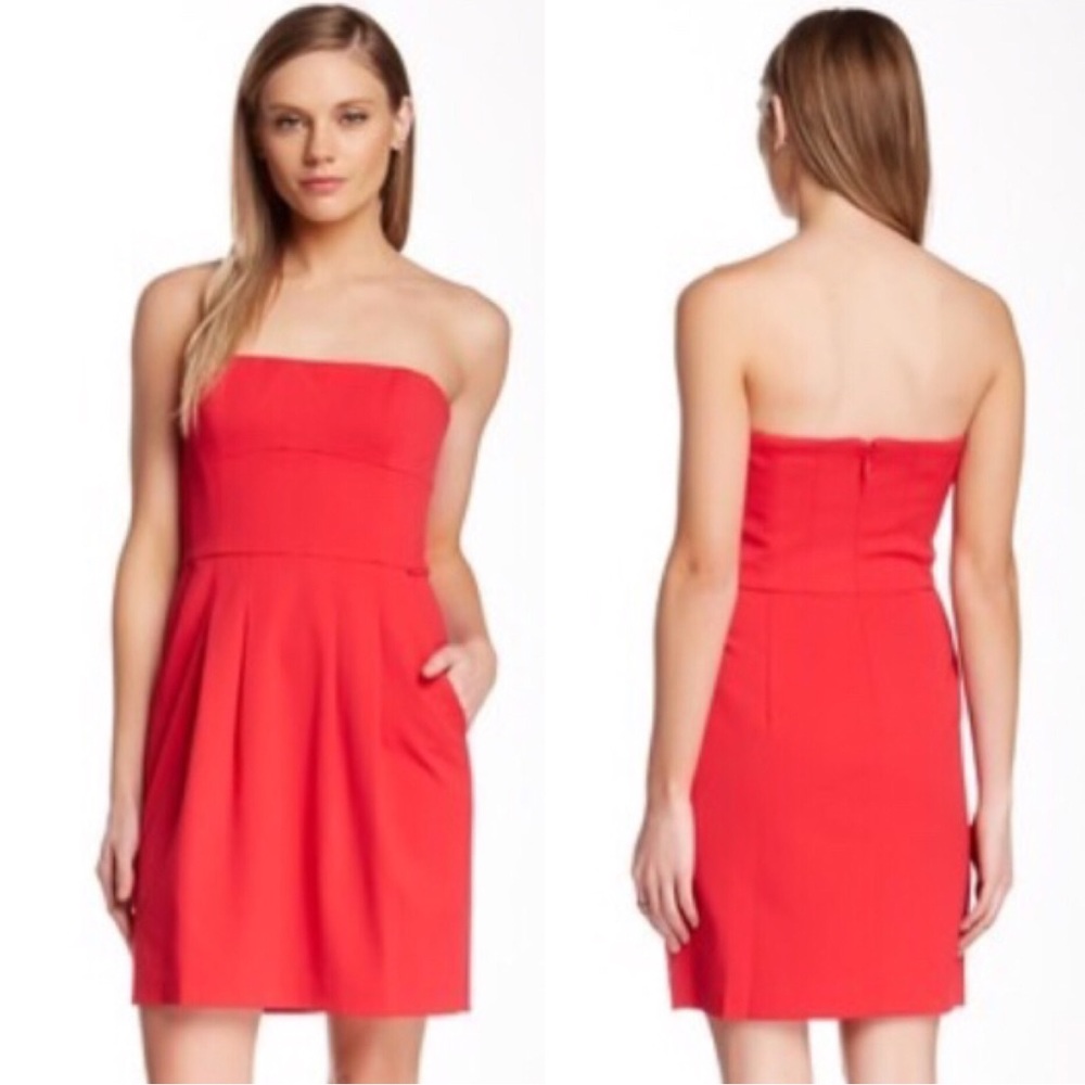BCBGMAXAZRIA Strapless Party Dress in BLUE
